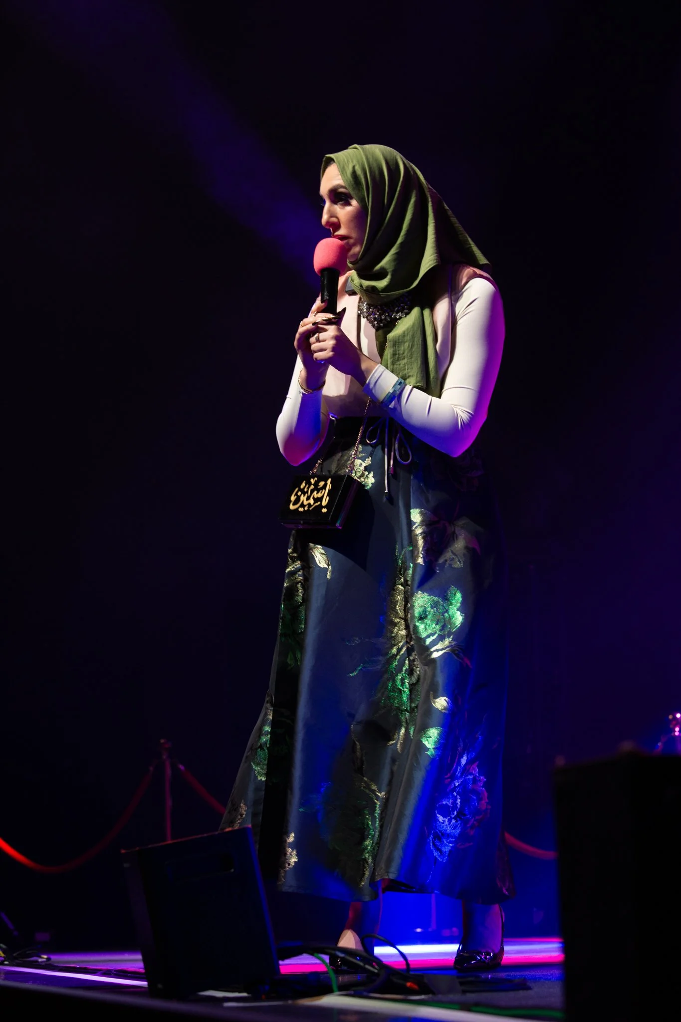Fatima-mian-comedy-queens-professional-events-photographer.jpg