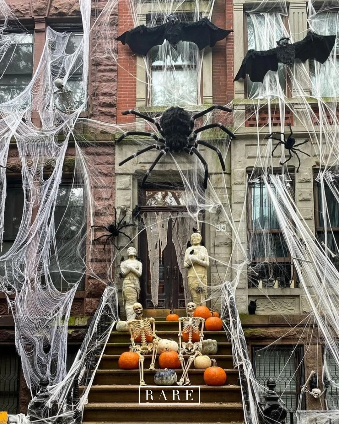 Rare can be your BOO this Halloween 🎃👻✨

-
-
-

vc: ethanbarber.co

#CurbedNY #nyrealestate #NYCRealEstate #NYCApartments #NYC #MillionDollarListing #MDLNY #LuxuryRealEstate #ApartmentInspo #ApartmentDecor #Apartment #Brooklyn #LivingRoom #LivingRo