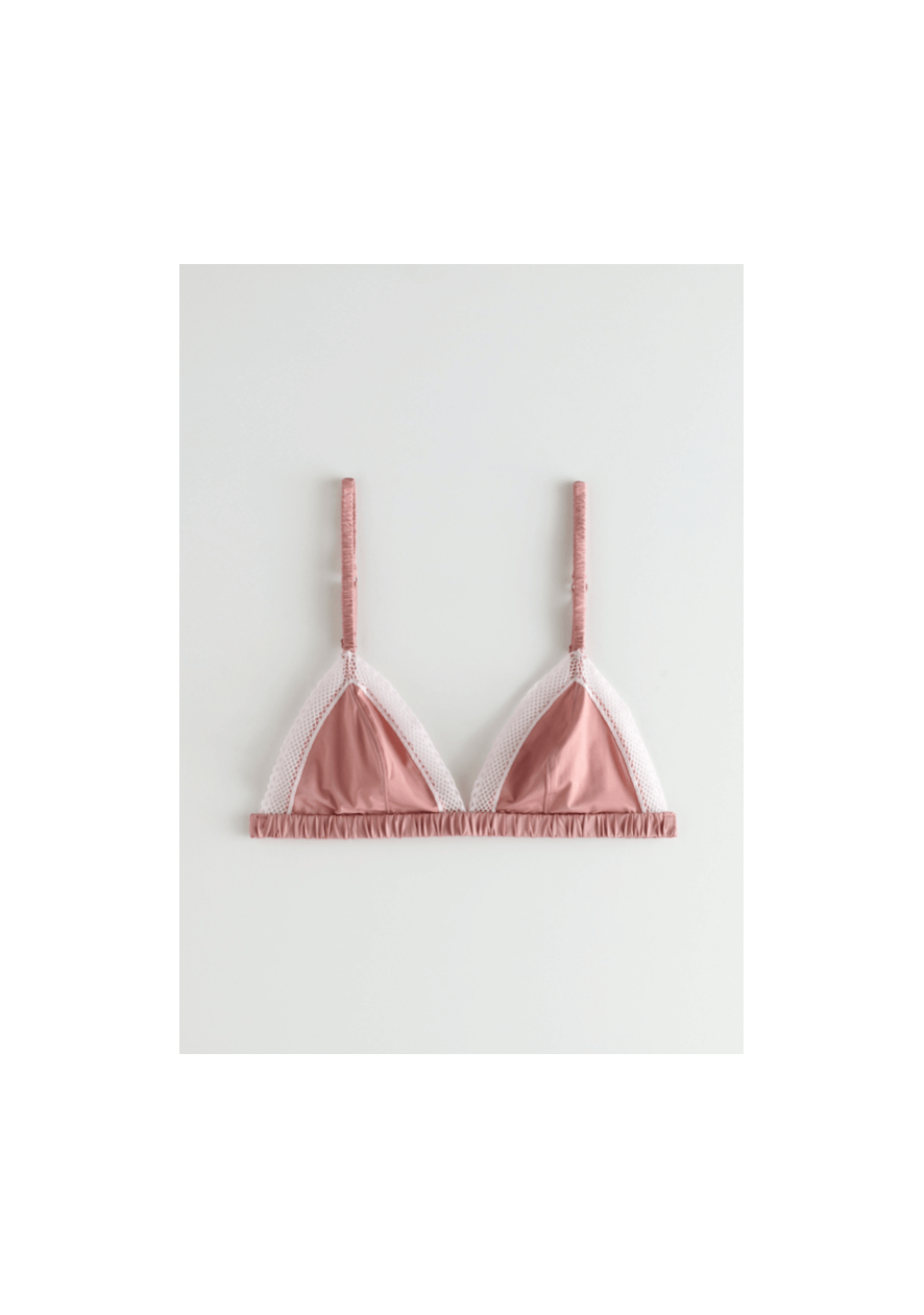 Når man har lyst til at være iklædt noget ekstra lækkert inderst inde - rosa, feminin bh