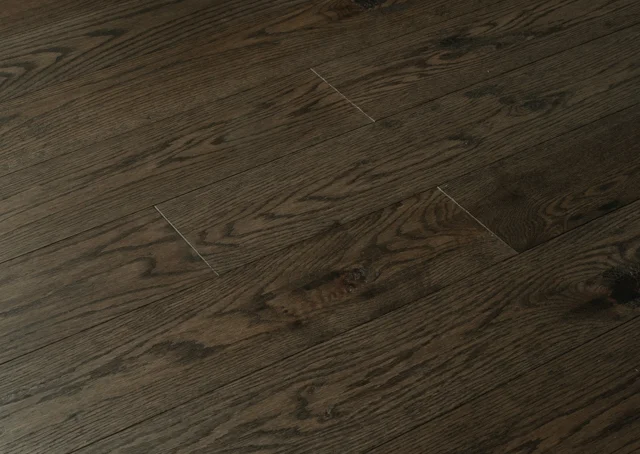 TRINITY-HARDWOOD-640-082.jpg