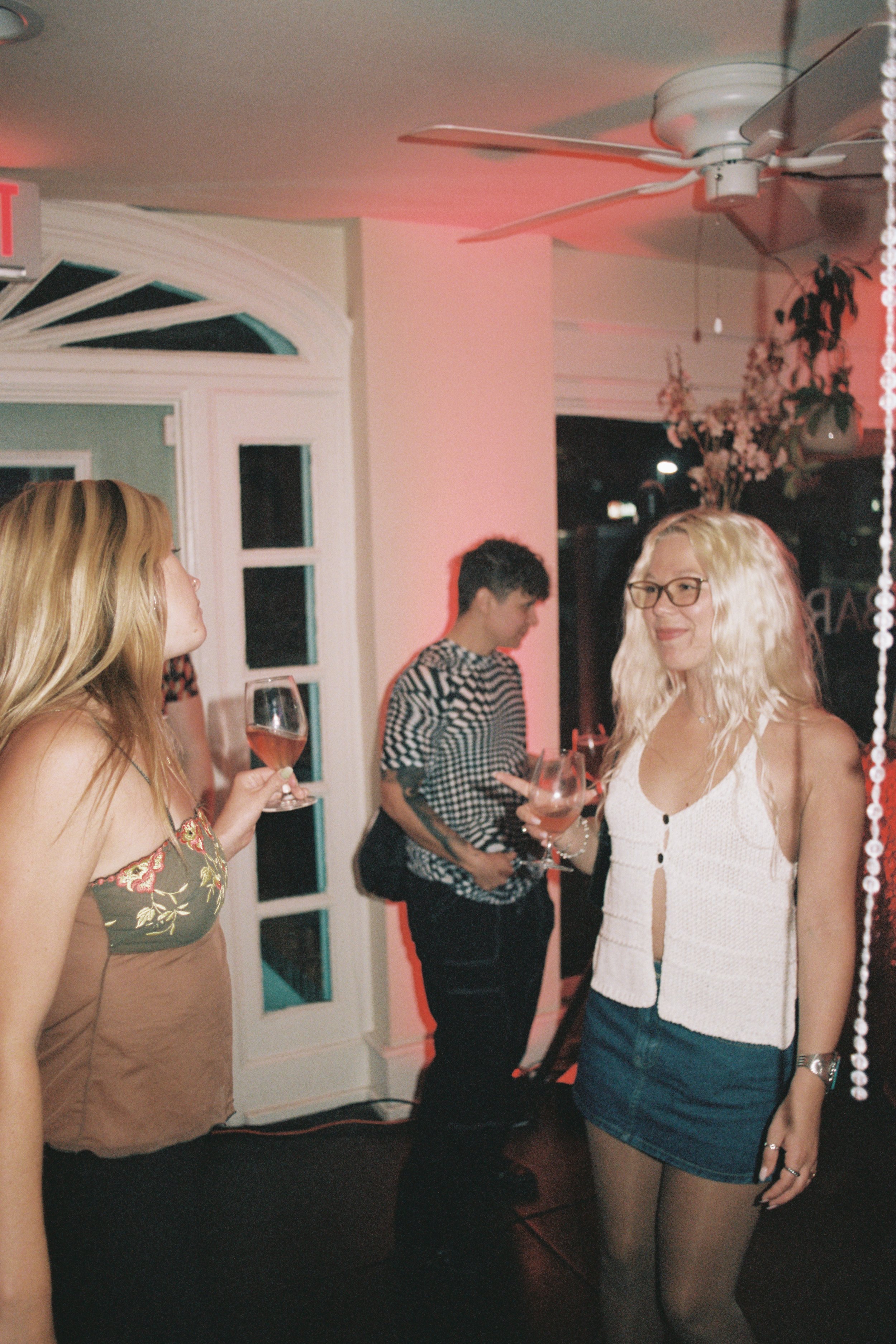 00045580-R1-034-15A.jpg