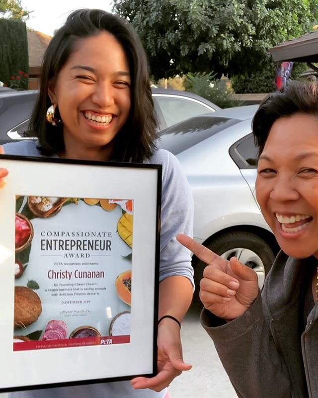 Lead with your heart and do good &lt;3
.
Thank you @peta for the honor of &ldquo;Compassionate Entrepreneur&rdquo; to our founder and the entire @cheeri_cheeri family! We are blown away by the love!
.
Cheeri Cheeri started as a vision of preserving t