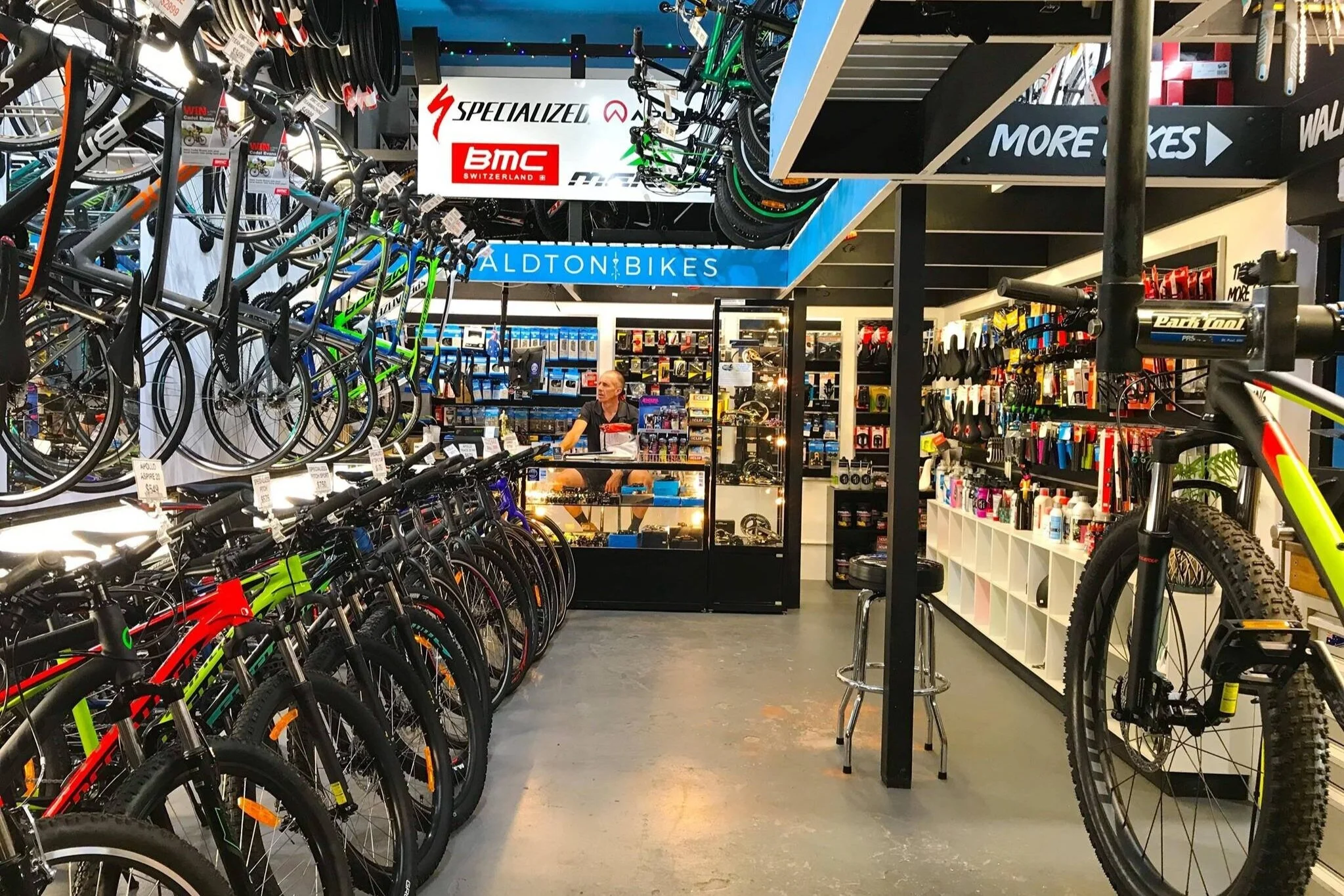 Geraldton-Bikes-interior-bike-shop-geraldton.jpg