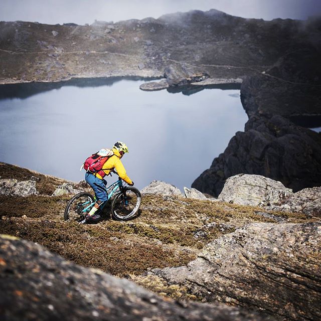 According to Hindu mythology, Gosaikunda was dug by lord Shiva using his trident (Trishul) as he searched for the elixir to get rid of the poison he had consumed in order to save the universe. 📸: Stefan Voitl

#nepal #himalayas #mtb #mountainbike #a