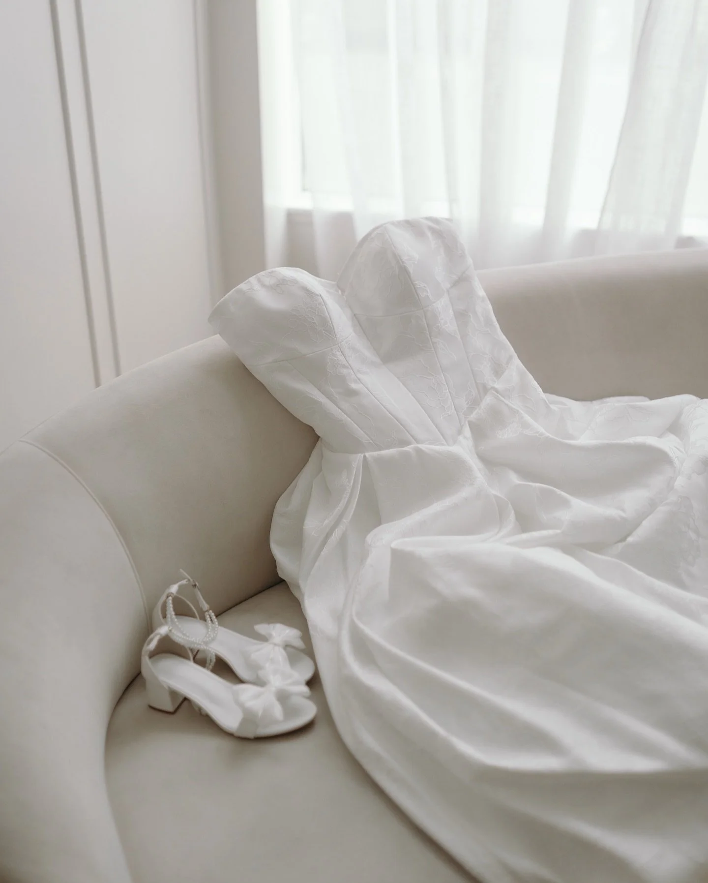 One of my doubleheader weddings from last weekend, and what a way to kick it off. It Scott and Kaylee&rsquo;s day at @venue308yyc was filled with so much love, intention, and the kind of thoughtful details that make you stop in awe. Every part of the
