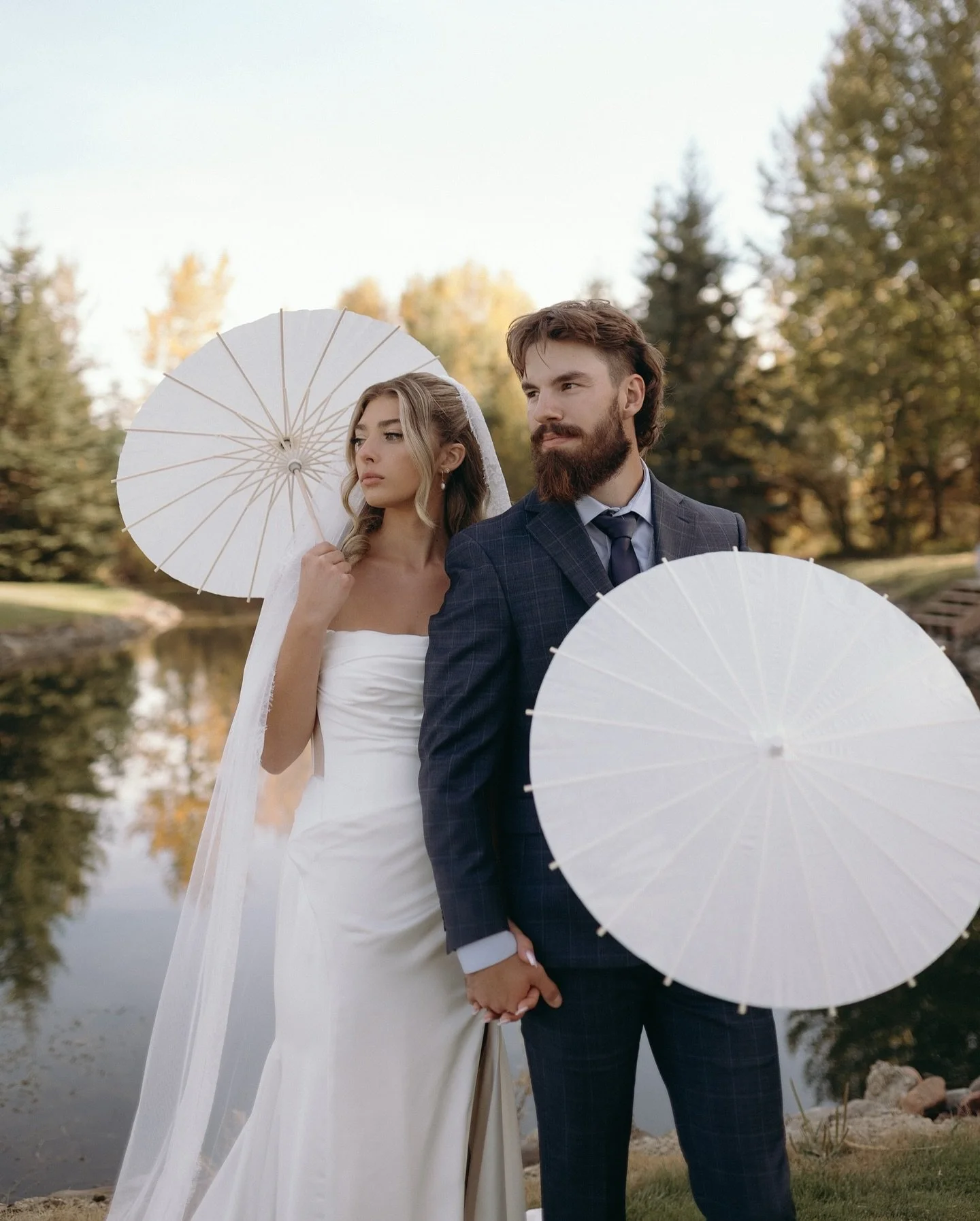 Choosing a cover photo when the sneak peek gallery looks this good is an art that needs to be studied ✨ 

Cass &amp; Rowdy! Oh how I loved this day! There were happy tears, laughs&hellip; it was a ROWDY wedding in all the best ways and I am pinching 