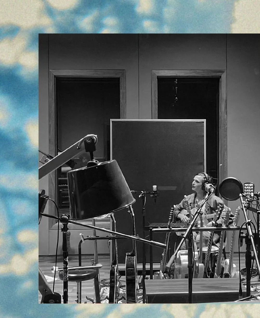 Estamos muy satisfechos y orgullos del trabajo que hemos hecho con @lucas_hillmusic_ . Este a&ntilde;o con el lanzamiento de El Sol Sale Tambi&eacute;n, culmin&oacute; un proceso de a&ntilde;os de trabajo con mucha dedicaci&oacute;n y cari&ntilde;o.
