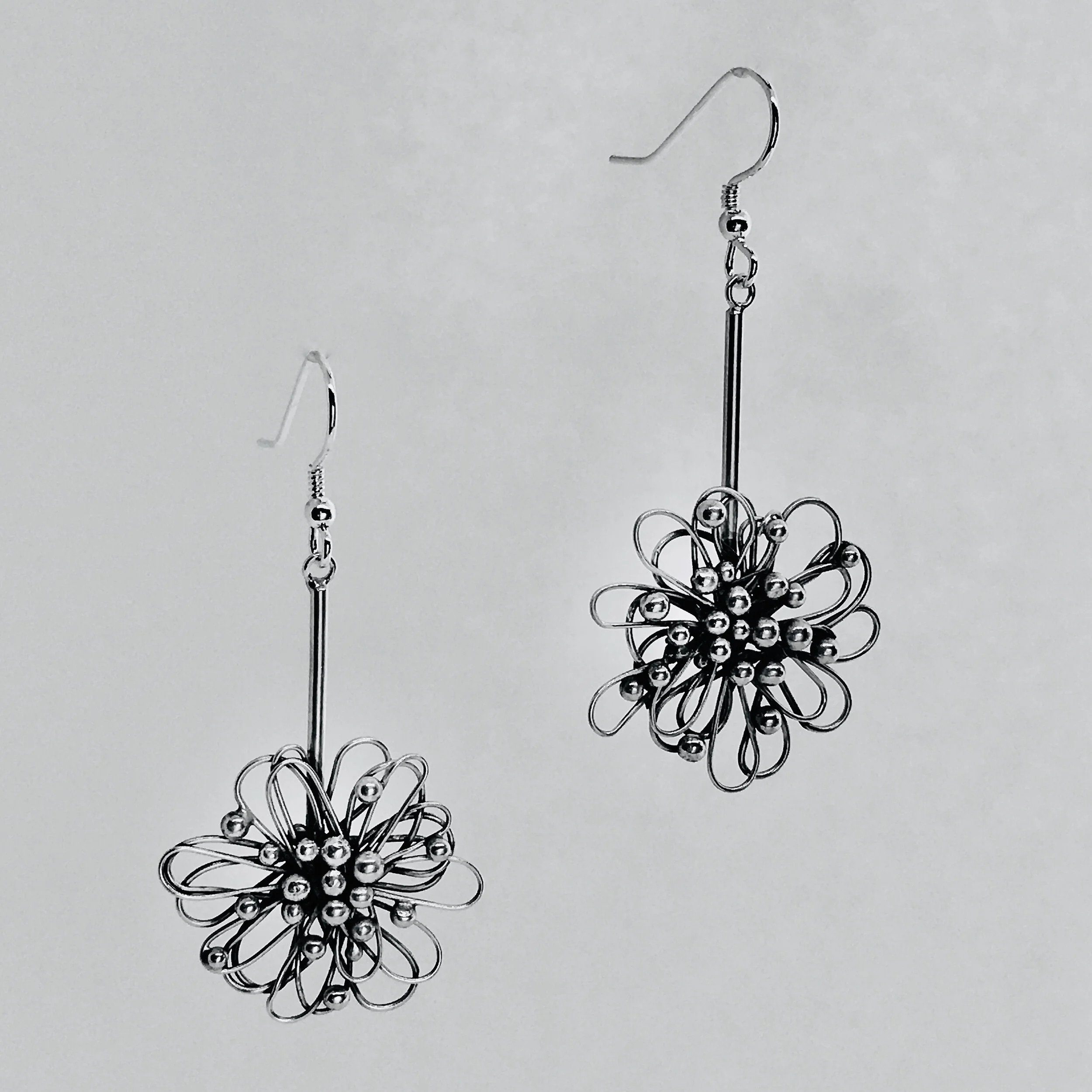 Pendant Silver Daisies