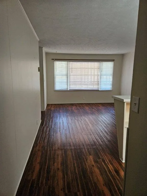 205 E New Jersey Ave #5 (27).jpg