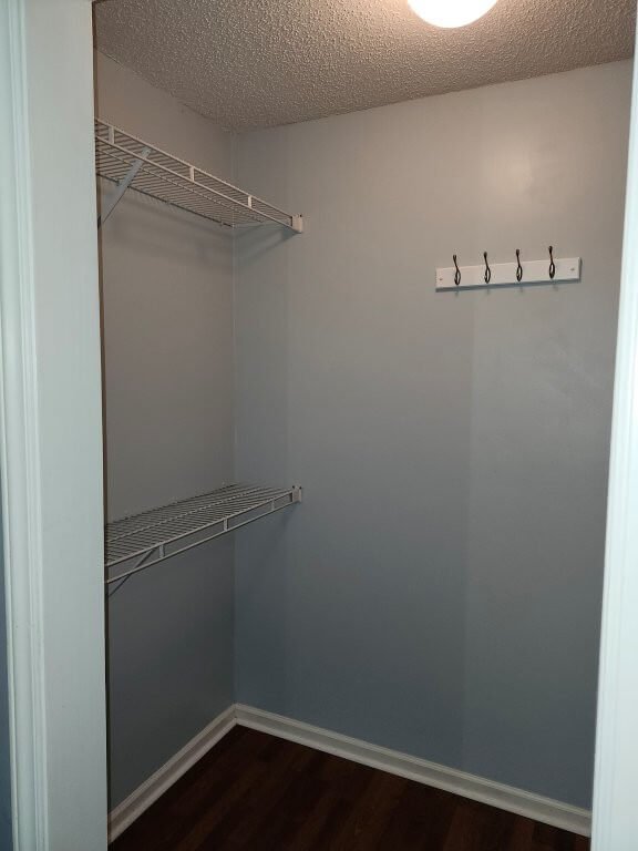 220 Juniper Creek Blvd (7).jpg