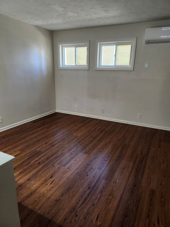 205 E New JErsey #3 (7).jpg