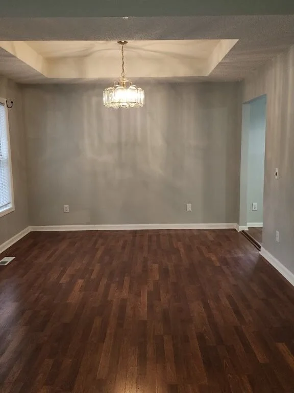 370 Sandhills Circle (10).jpg