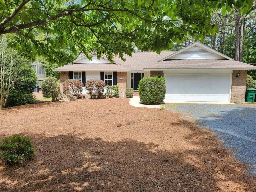 370 sandhills circle (27).jpg