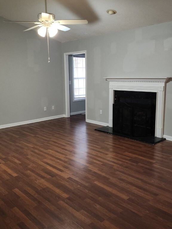 370 Sandhills Circle (12).jpg