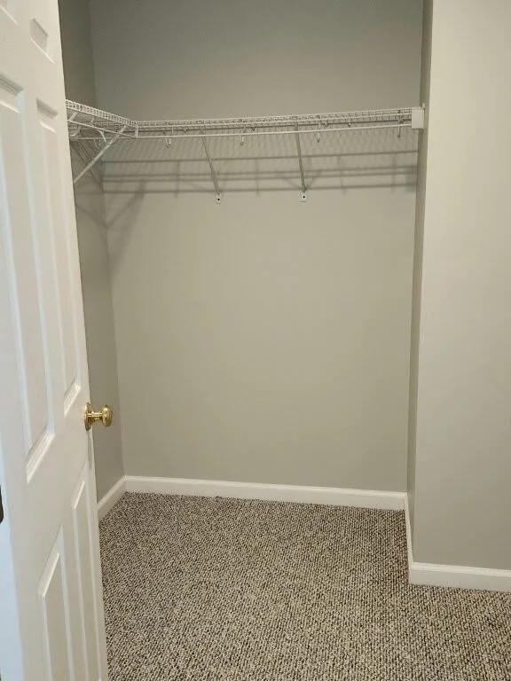 370 Sandhills Circle (15).jpg