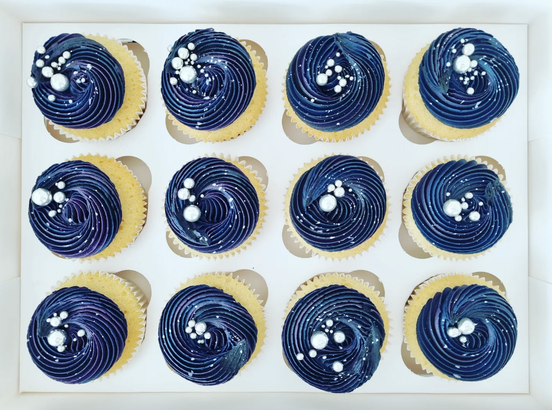 Galaxy Theme Cupcakes