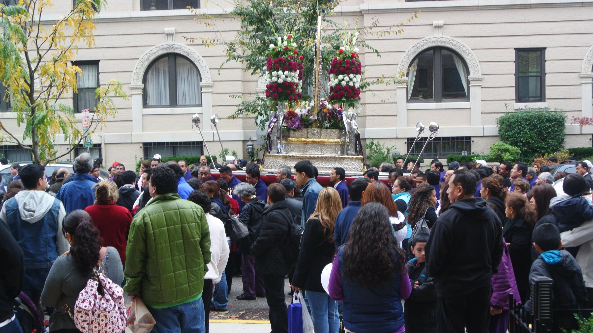 Central American Parade my street 002.JPG
