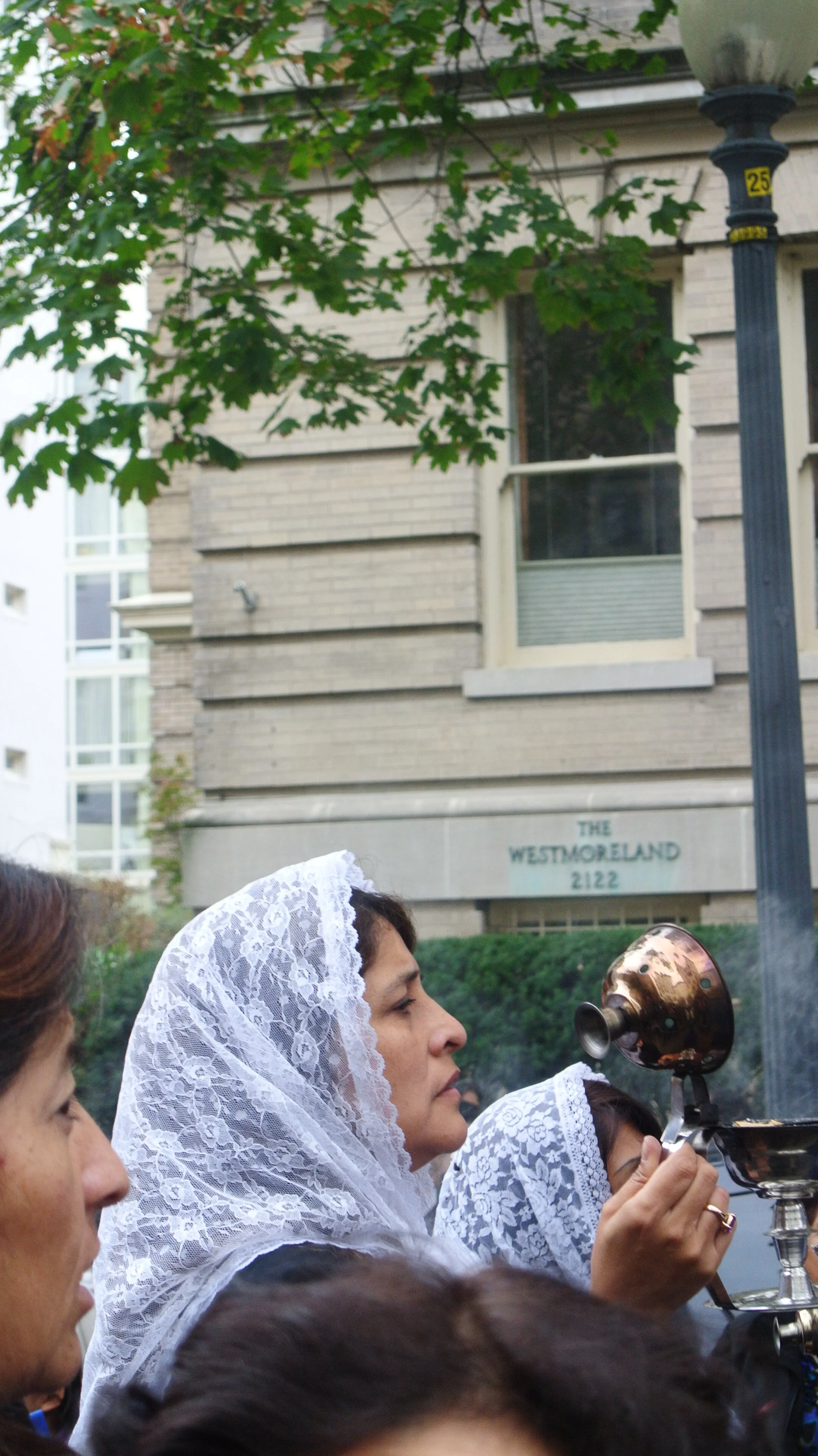 Central American Parade my street 021.JPG