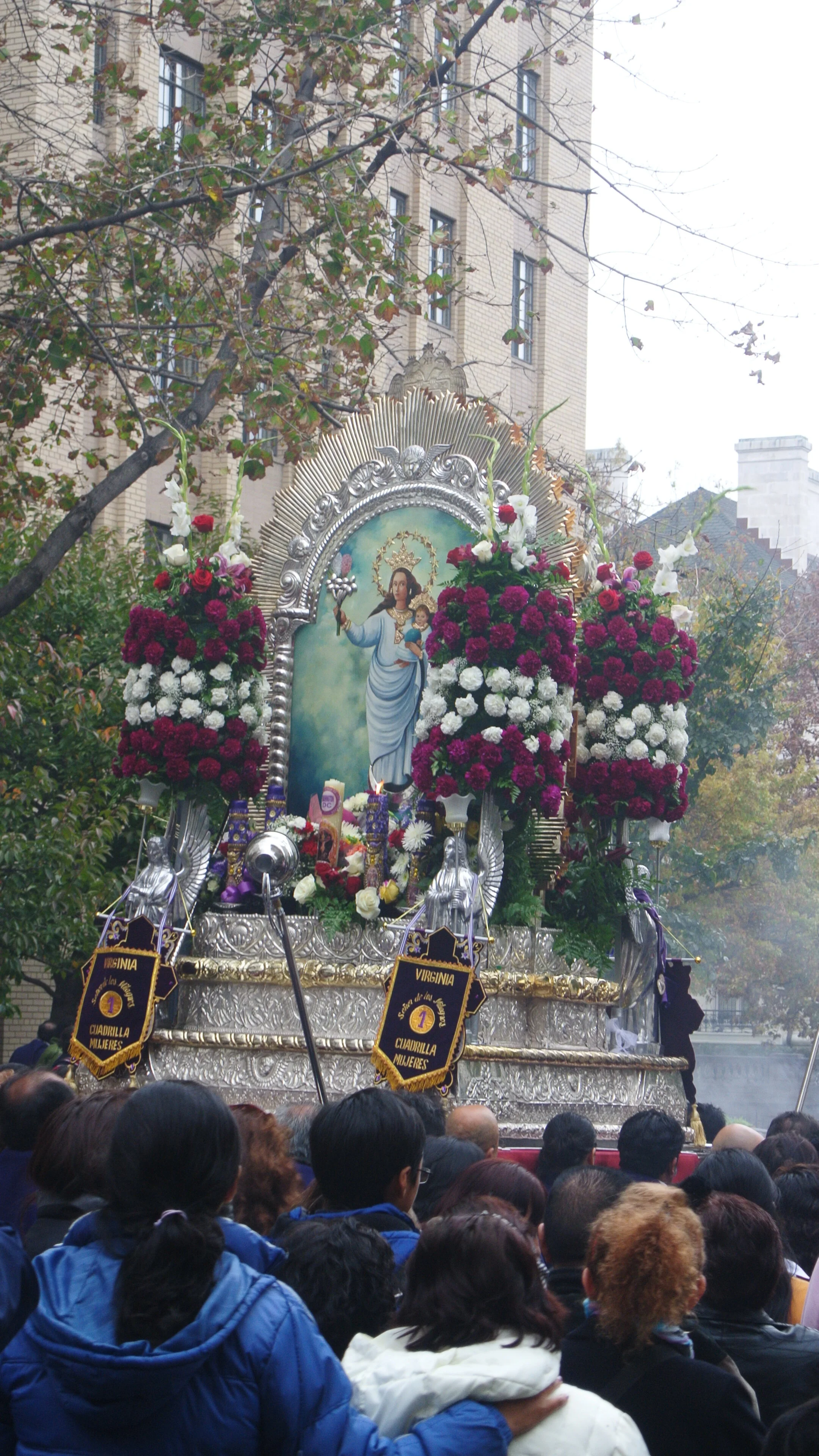 Central American Parade my street 026.JPG