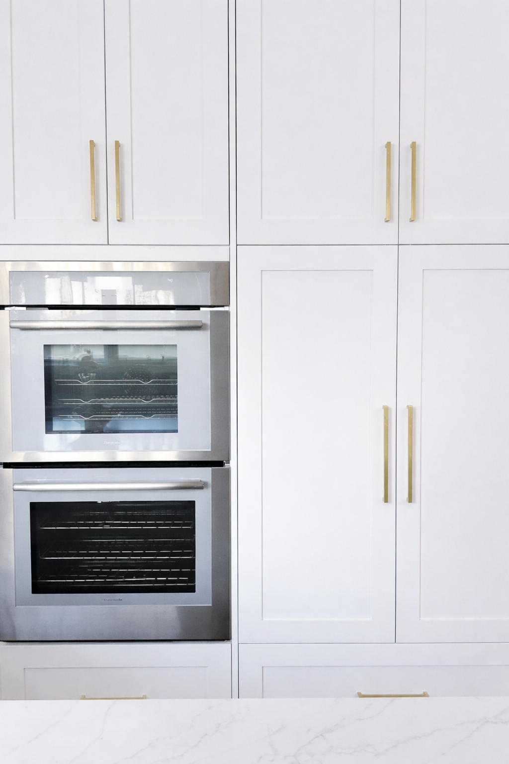 sleek double oven