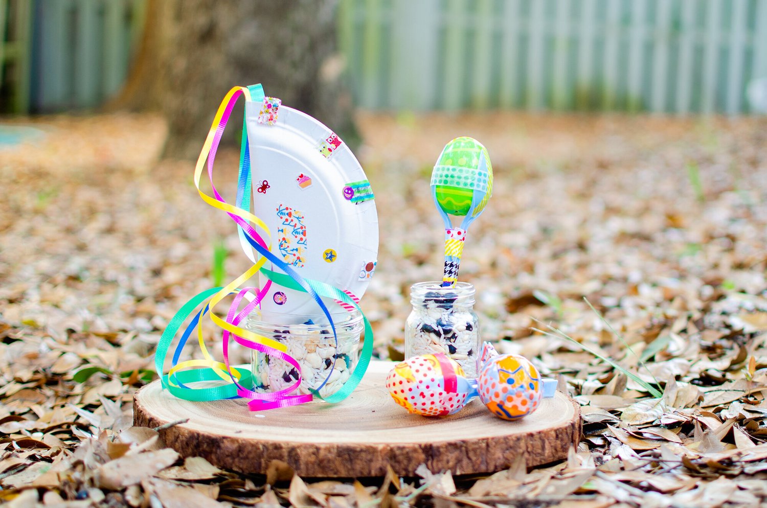 Grogger Paper Plate DIY: Groggers (noise makers) — Our Happy Tribe
