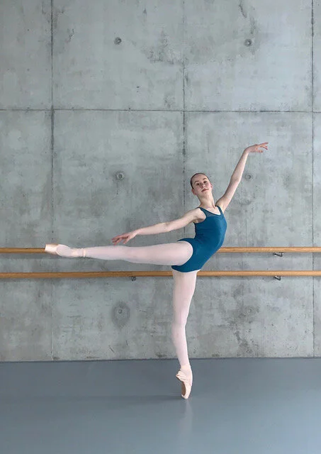 Dancer Profile - Laura Hartland