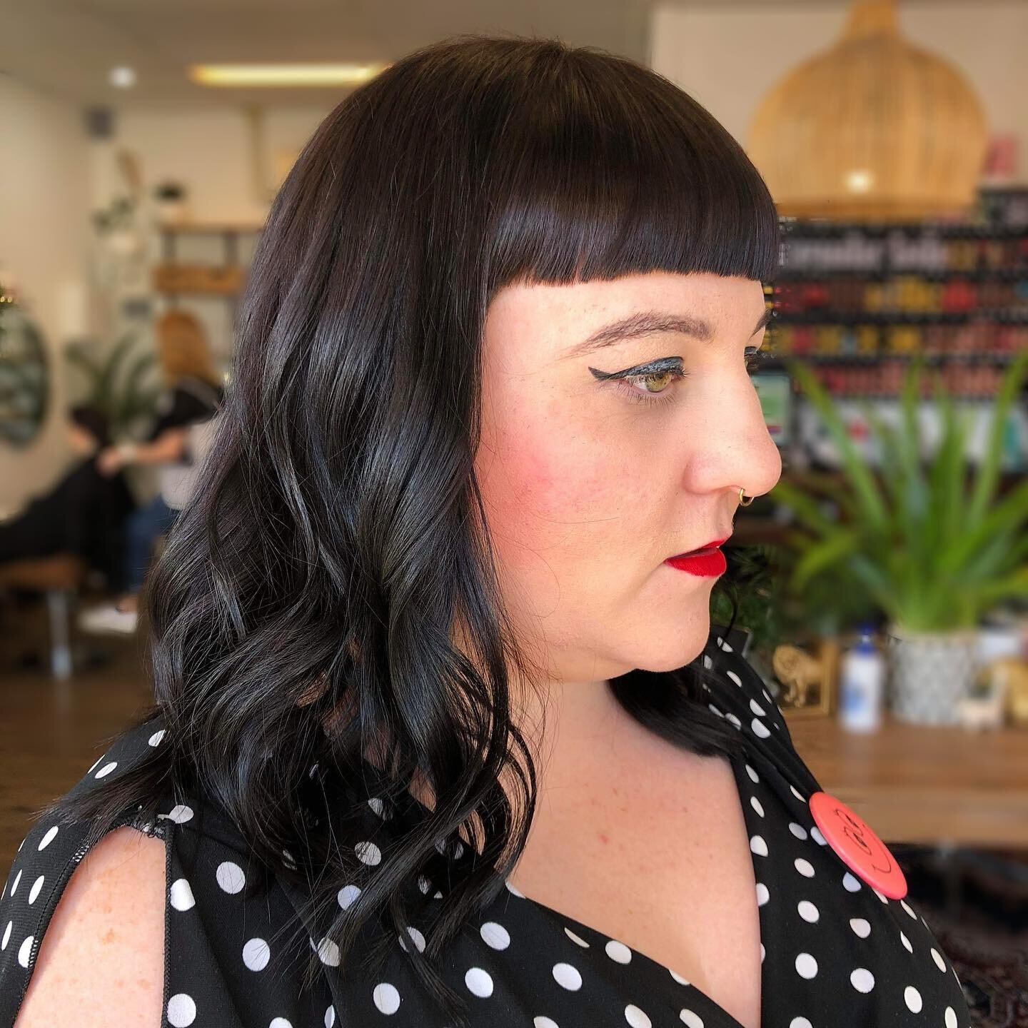 Loving this modern rockabilly inspired look by Riley. 🥰