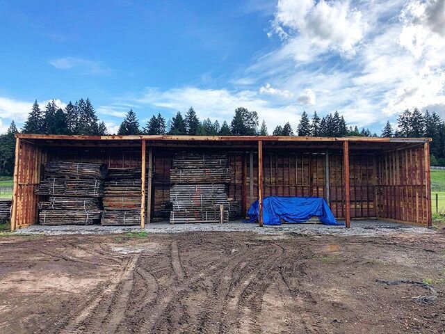 We spend the last month building a 1,000 square foot dry storage building out of urban redwood trees for slab and dimensional lumber storage. It&rsquo;s far from perfect but it will work! Can&rsquo;t wait to start selling all the lumber stored in the