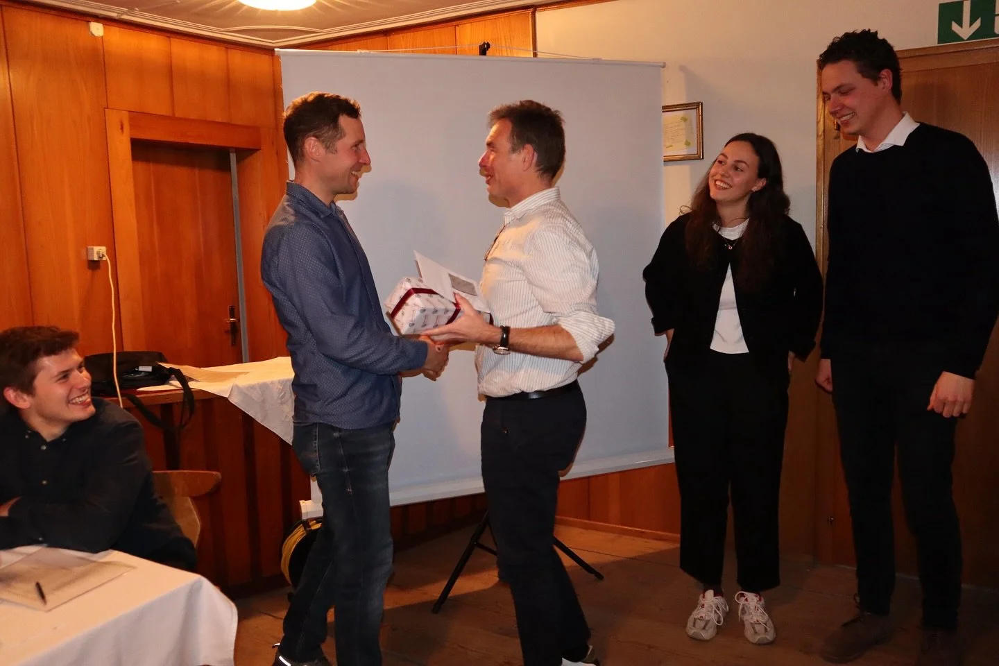 JAHRESHAUPTVERSAMMLUNG 2025

Und ein weiteres Vereinsjahr ist offiziell vorbei. Gestern fand unsere 126. JHV im Gasthaus Ochsen Schwarzenberg statt. Auf der Tagesordnung standen unter anderem:
&bull; T&auml;tigkeitsberichte unserer Funktion&auml;r:in