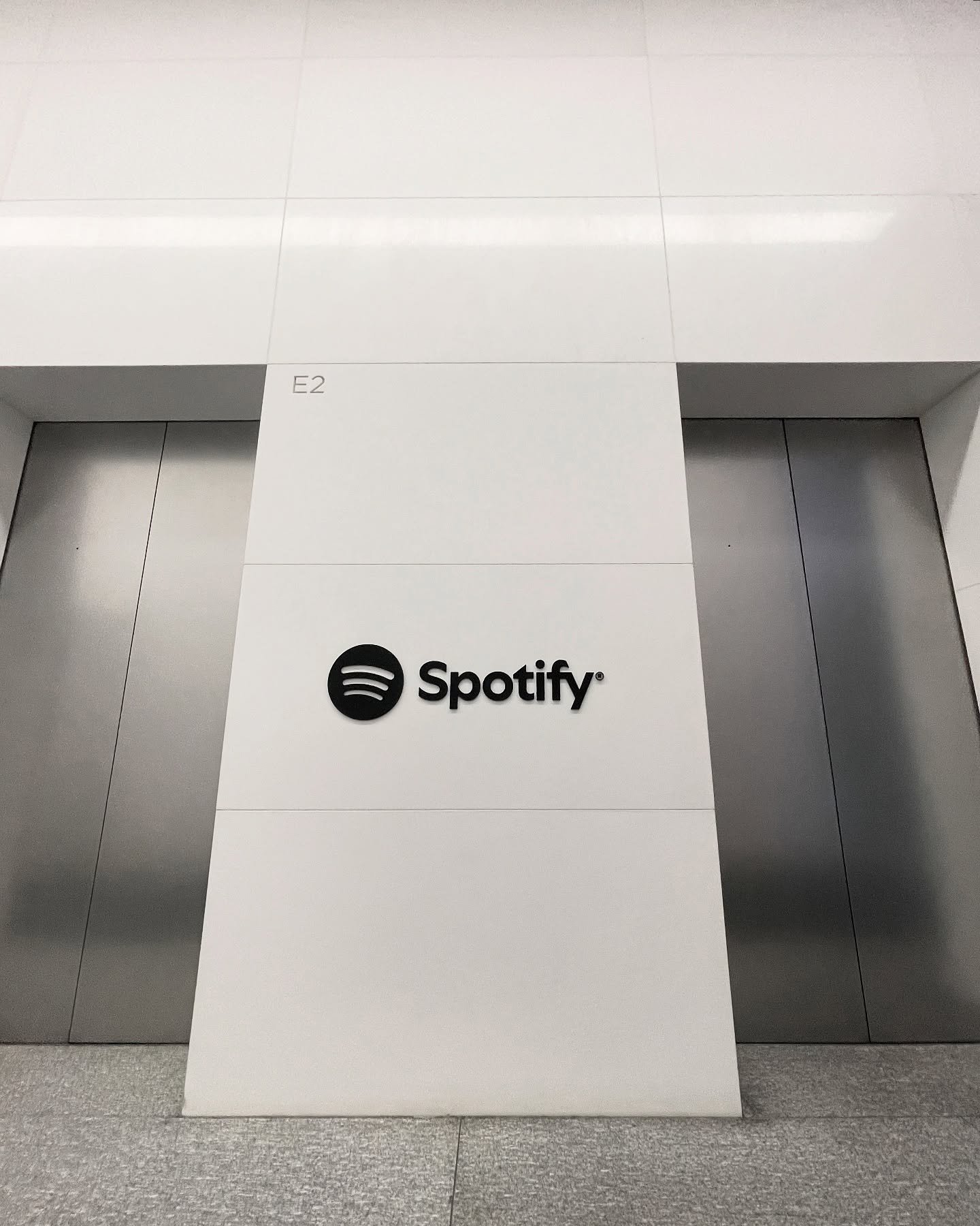 Took over the Spotify hallways this morning, for a fun video. Always better to ask forgiveness than ask for permission. 📌