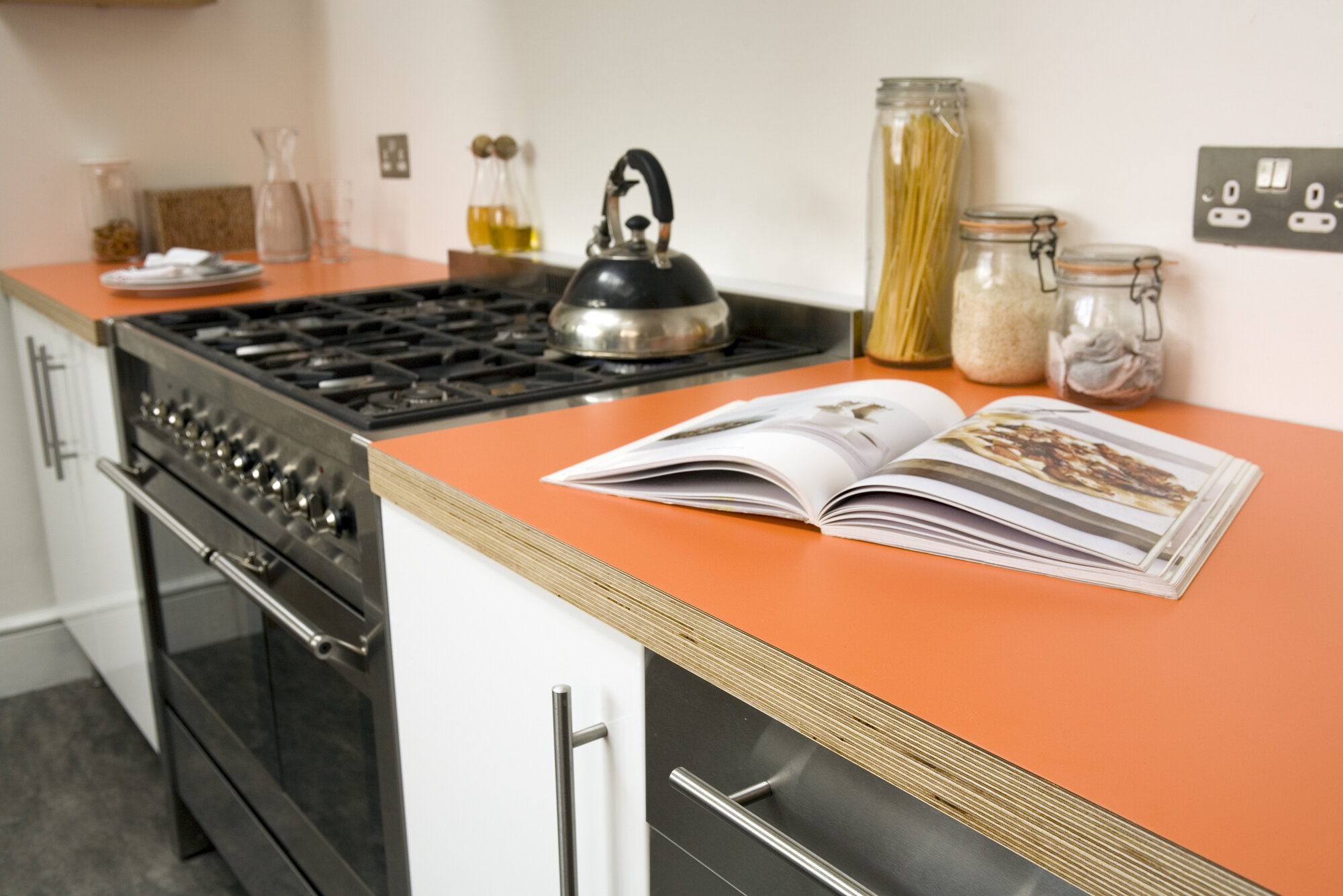 orange_worktop.jpg