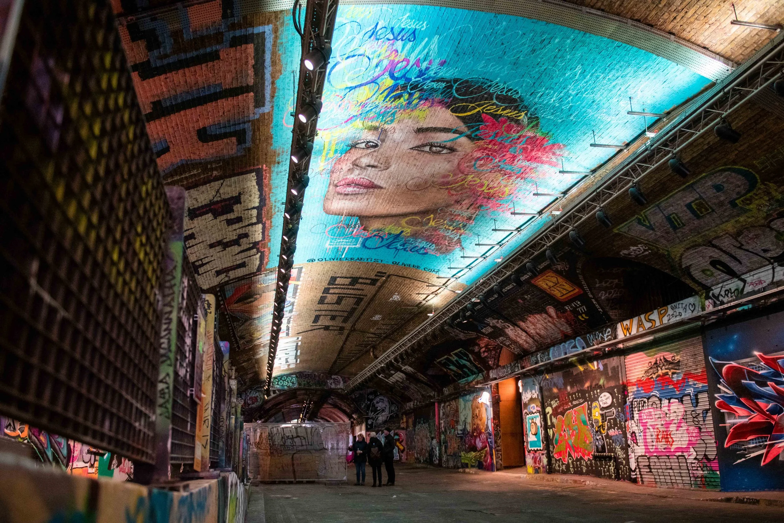 205.jpg
