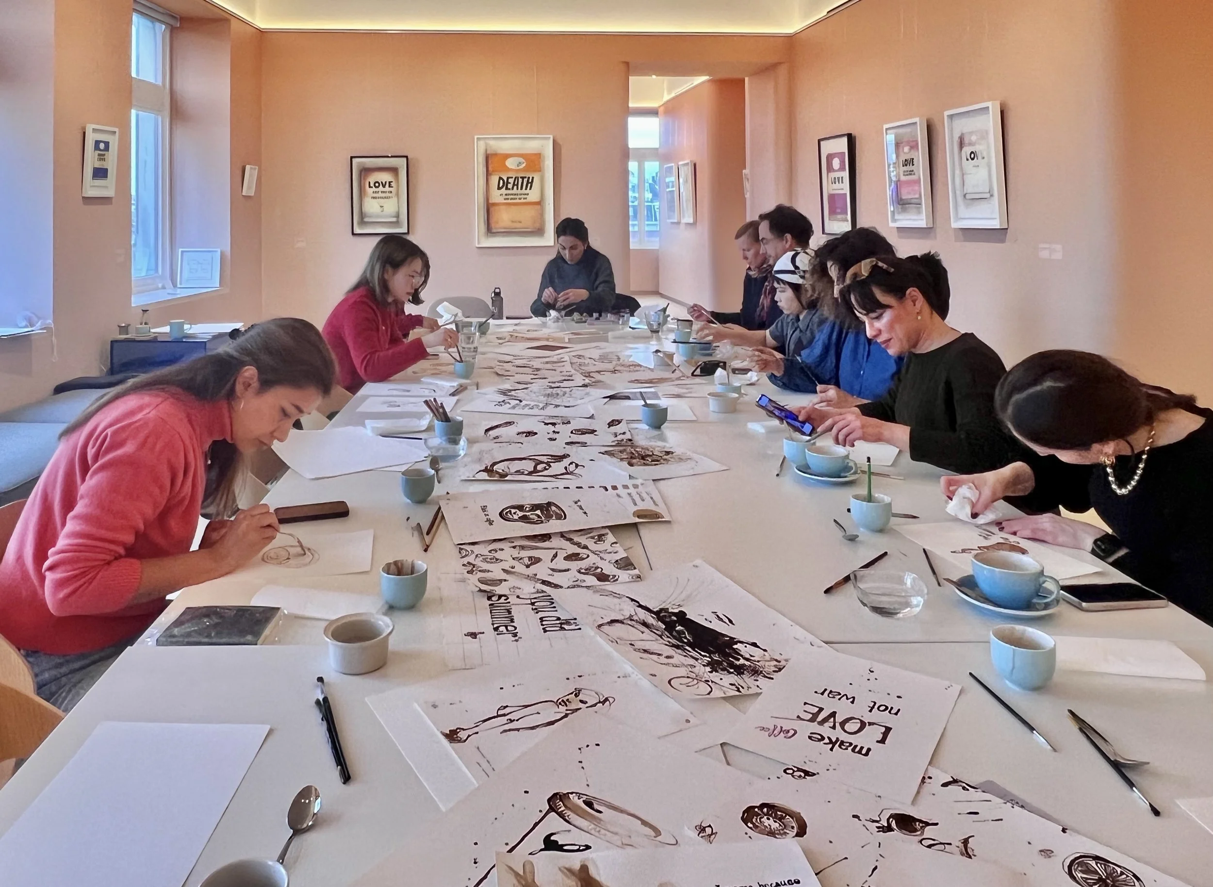 Workshop Drawing with Coffee by Viola Winokan in AMSTERDAM 12 September 15:00-16:30 h