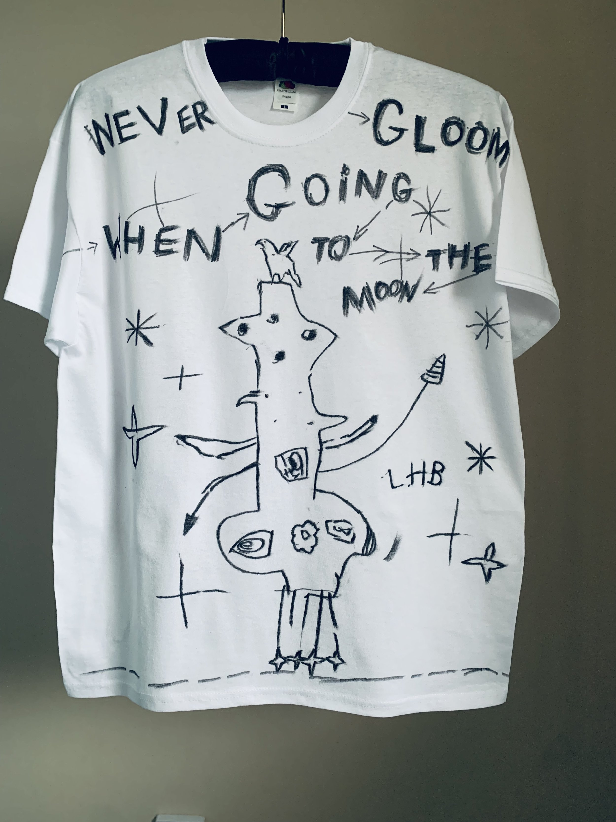 tshirt never gloom when going to the moon .jpeg