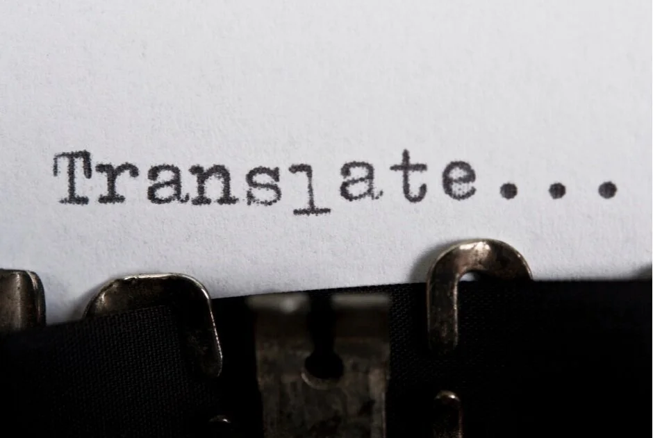 Deja de traducir del inglés al español si quieres pensar como un nativo.