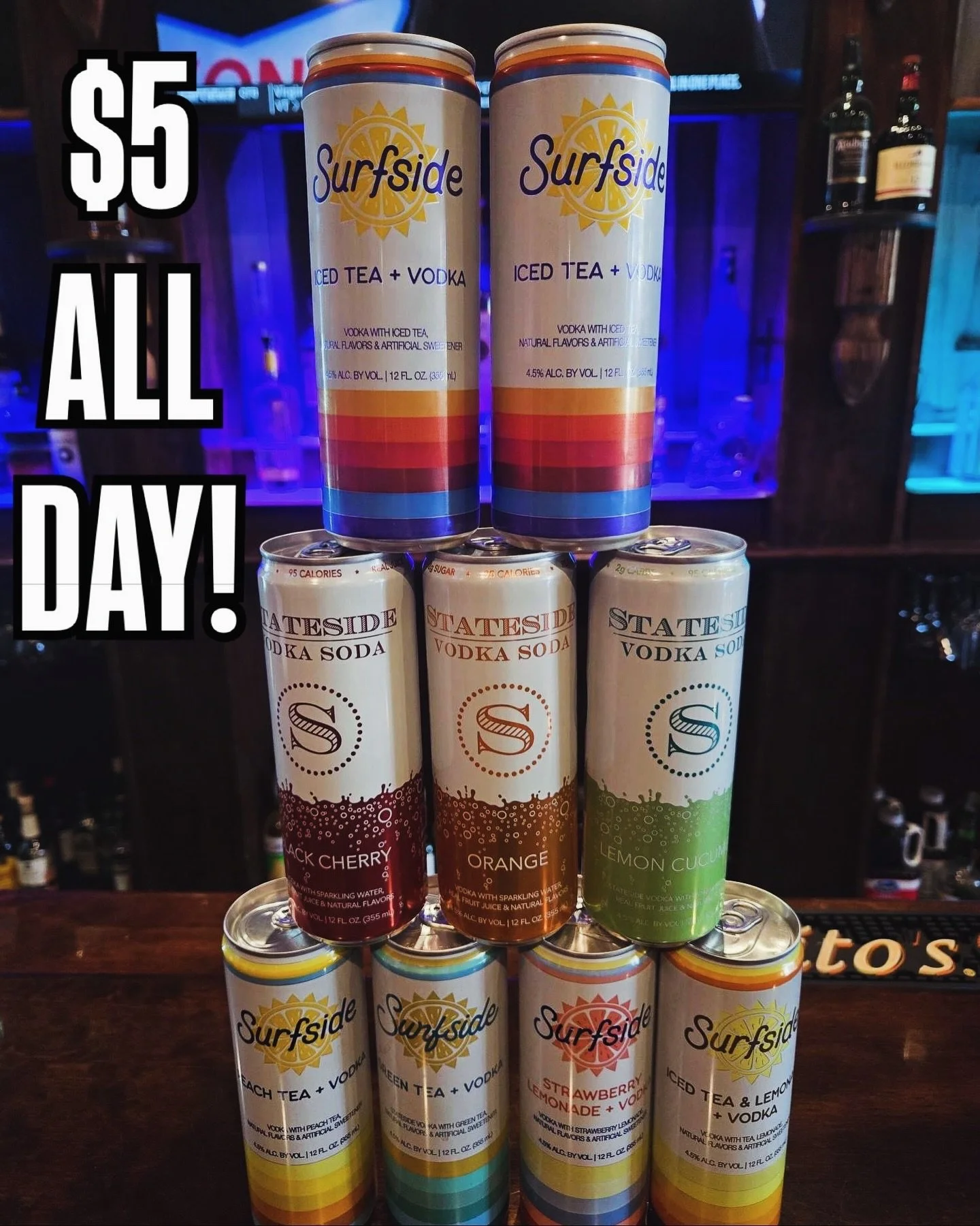 It&rsquo;s a beautiful day for Sunday Phunday☀️$5 Statesides, $4 State Lights, $3 Tavern Lights &amp; food specials start @ 11🍻Happy Hour 12-2 #sundayphunday #weekendvibes #daydrinkingweather #drinkstatesides #gettothetavern