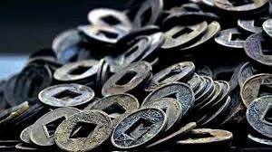 Antike chinesische Münzen, Angst vor Geld und Autoritäten ist nicht neu.