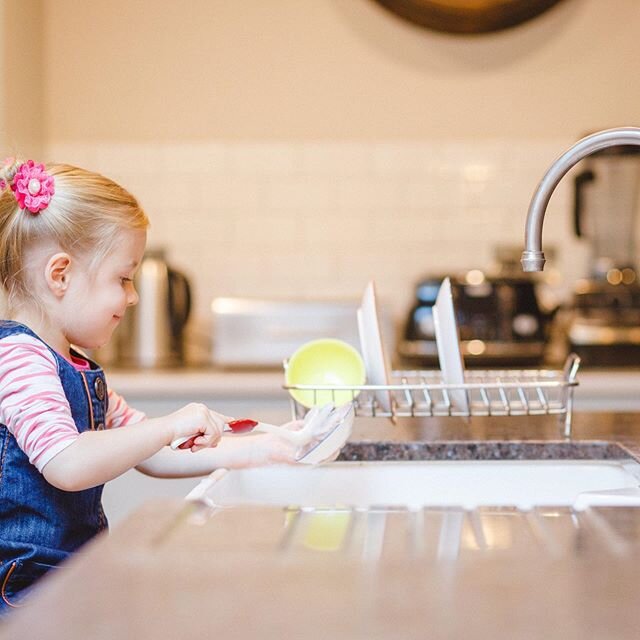 Montessori In The Home. Dinner and Discussion with Georgina Hood. 
Wednesday 5th February, 7.30-9.30pm.
...
Booking links and info on website in bio.
...
Explore how to incorporate a Montessori ethos within your home. Practical tips and simple tweaks