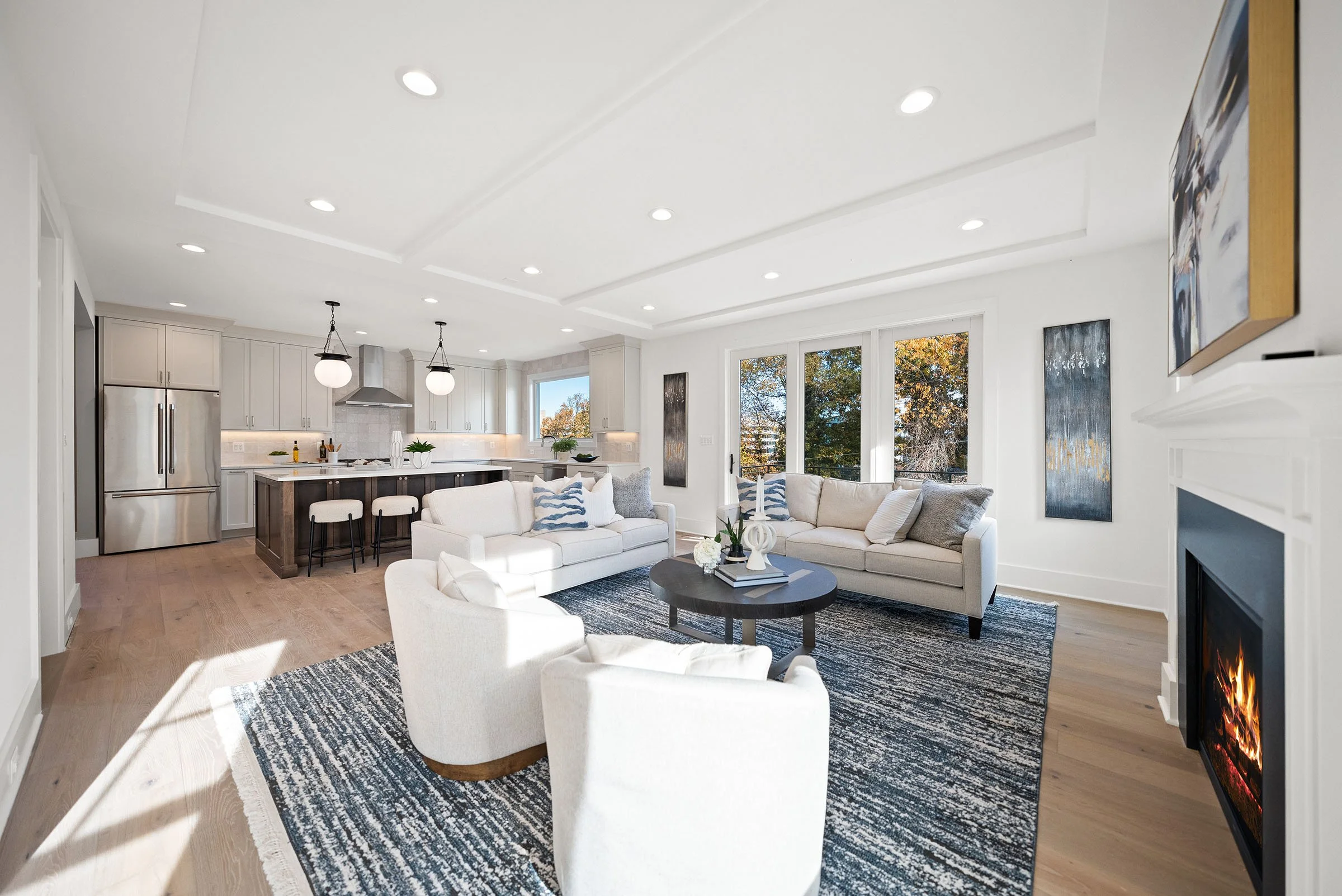600-29th-rd-s-living-room.jpg