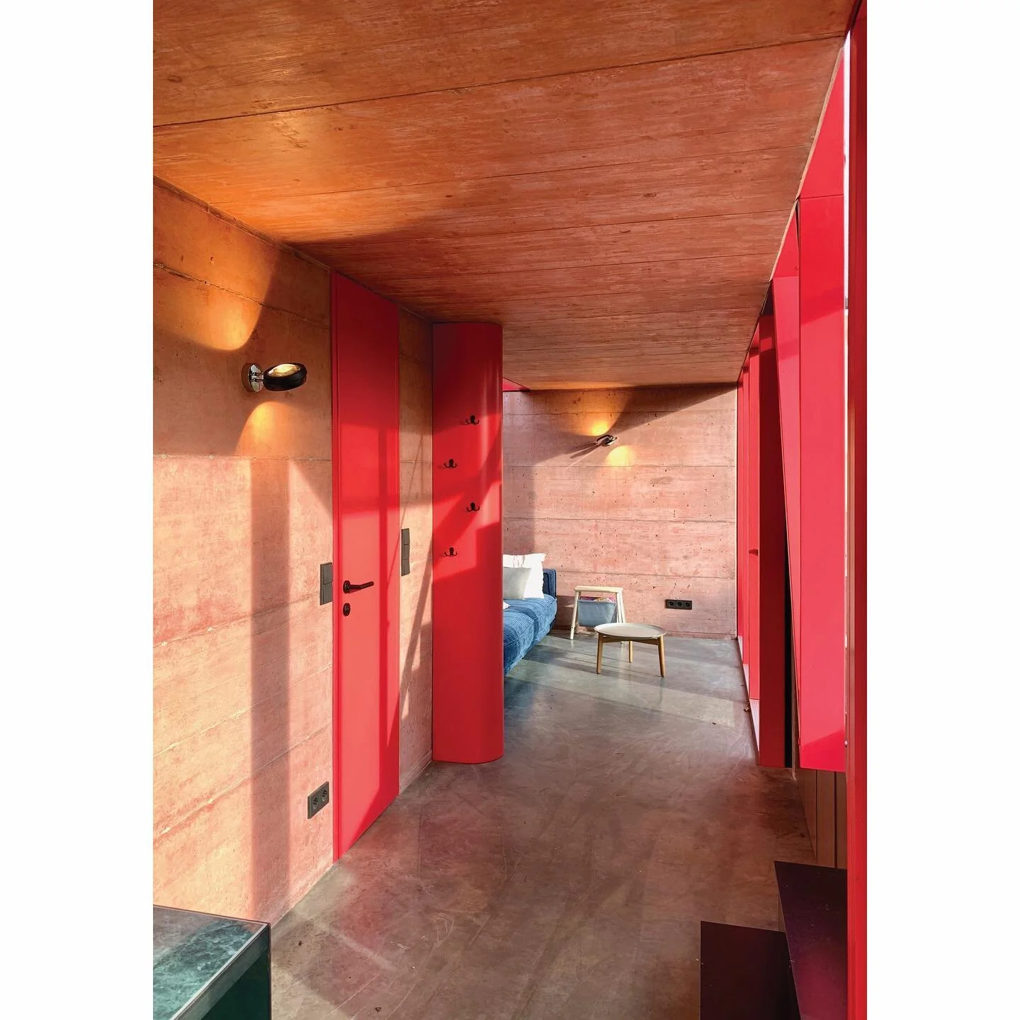 &bdquo;ZET&ldquo;

Kleingartenhaus, Wien, 2019

6 / 6

Foto: ONJ

.
.
.
.
.
.
#allcoloursarchitecture #builtarchitecture 
.

#architecture #instarchitecture #archdaily #dezeen #interiors #archilife #divisare #interior #architecturematters #archilover