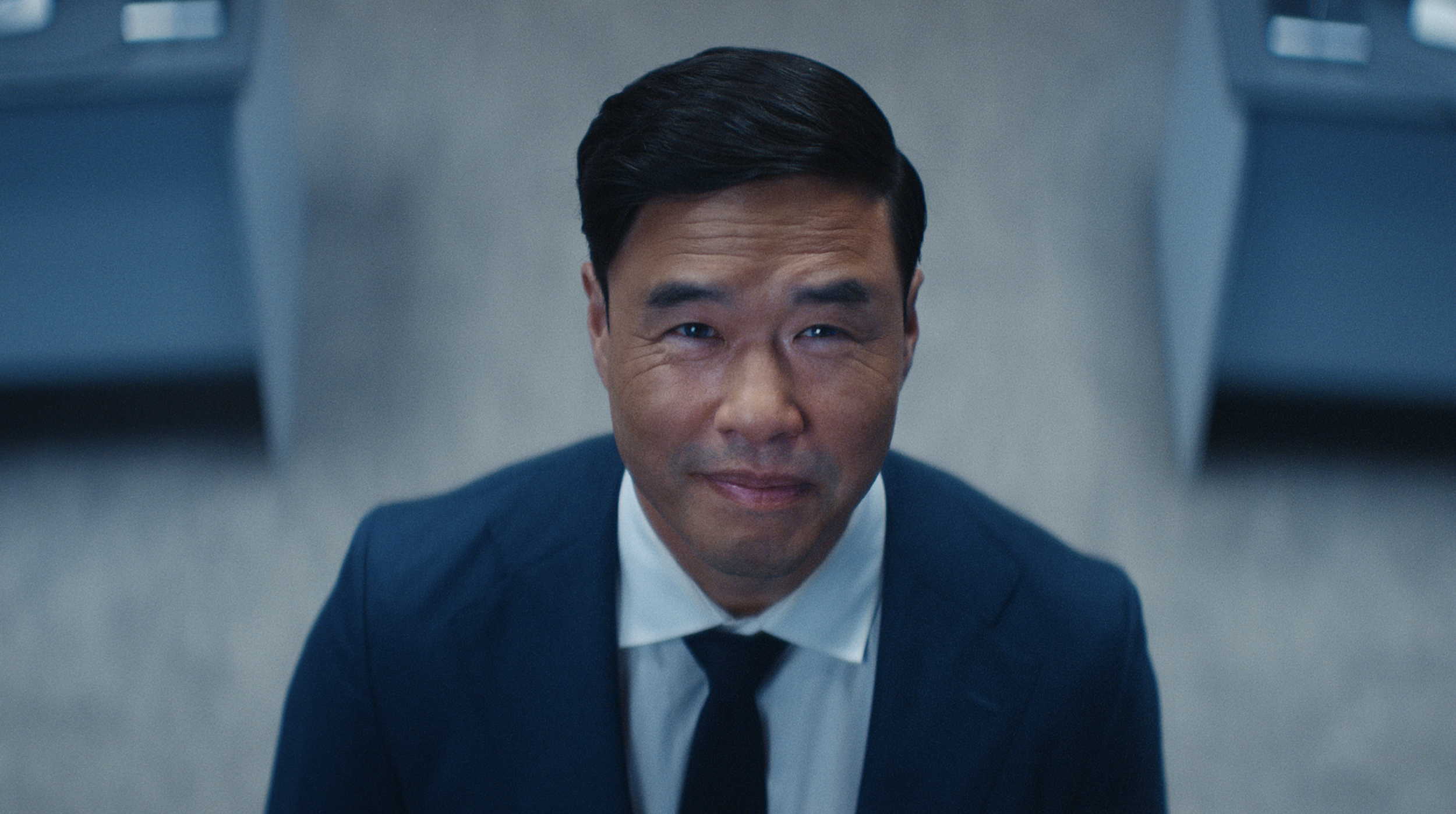 Handoff_60_16x9_STILL_1085.png