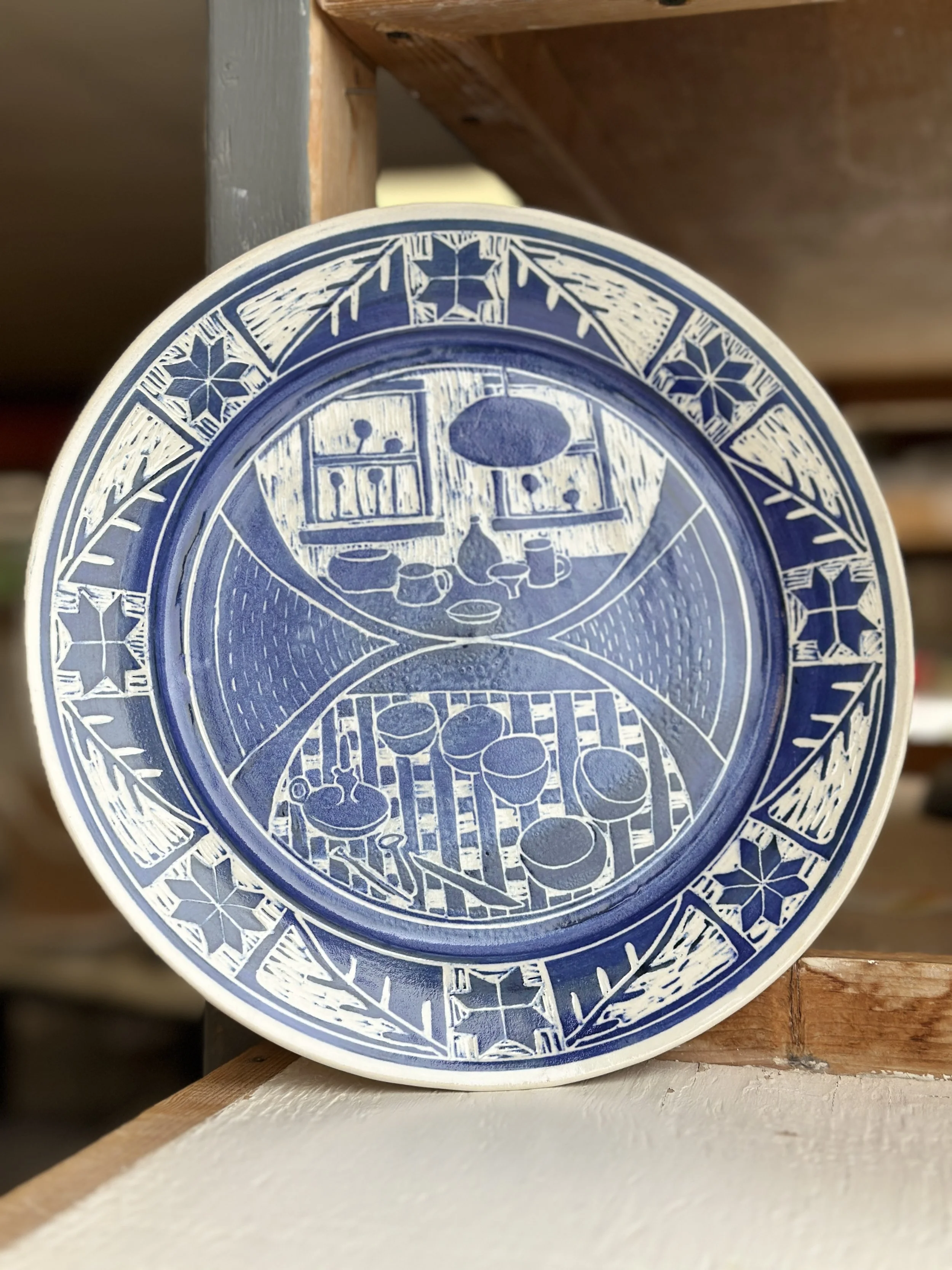 Carved Ceramic Wall Hanging Plate: Ceramic Tableware
