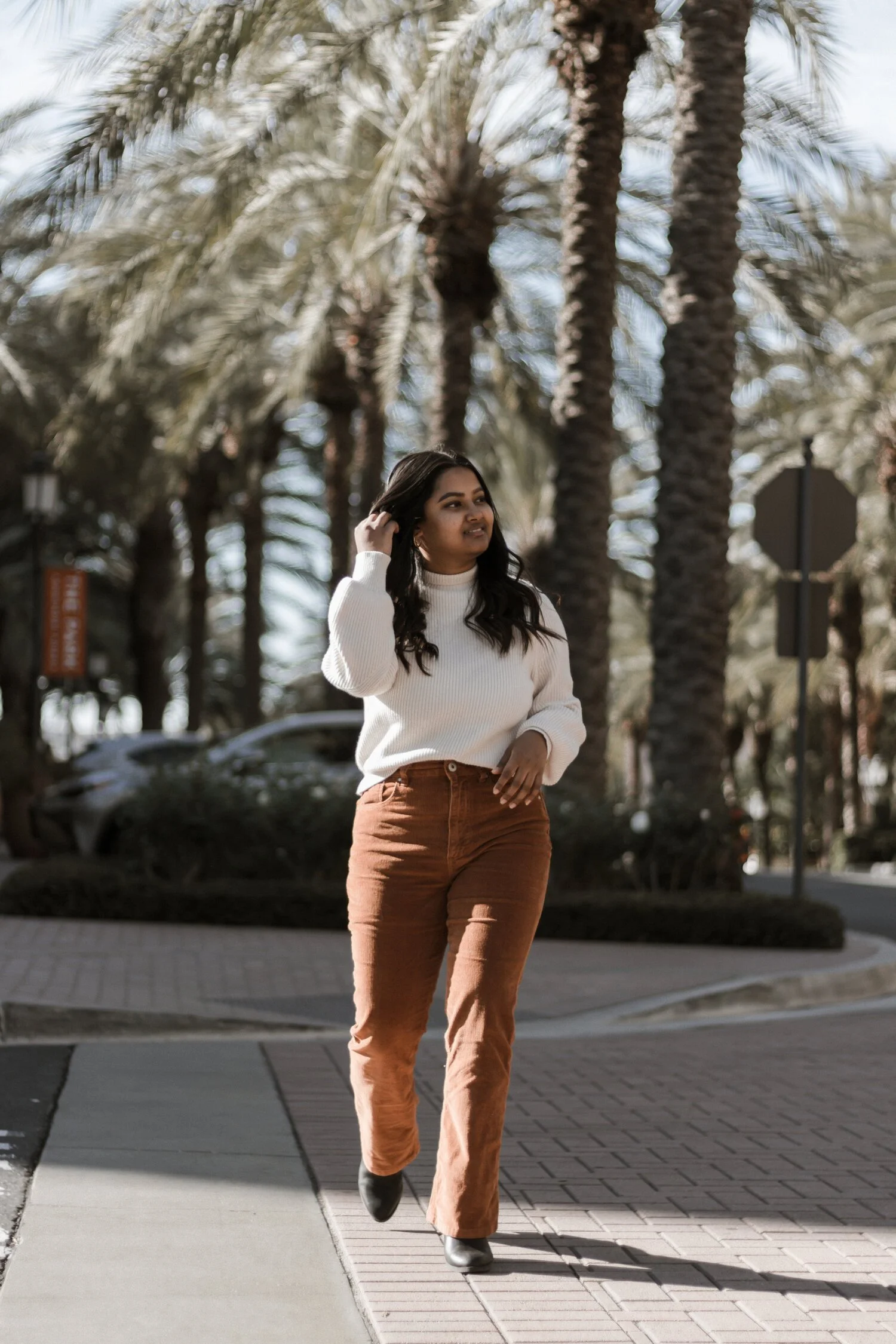 5 Super Stylish Ways To Wear Flare Pants