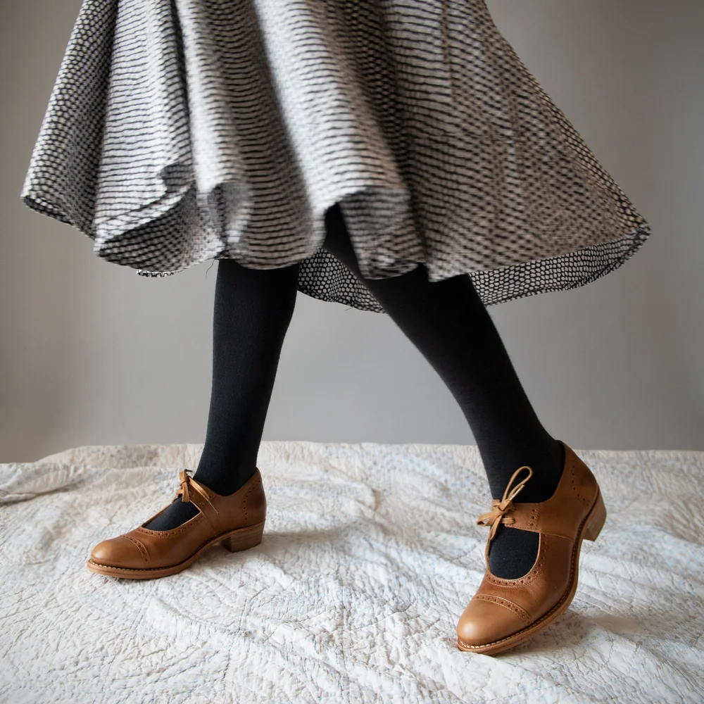 Flat 1930s Shoes 1930s Mary Janes (5 Colours Available) —