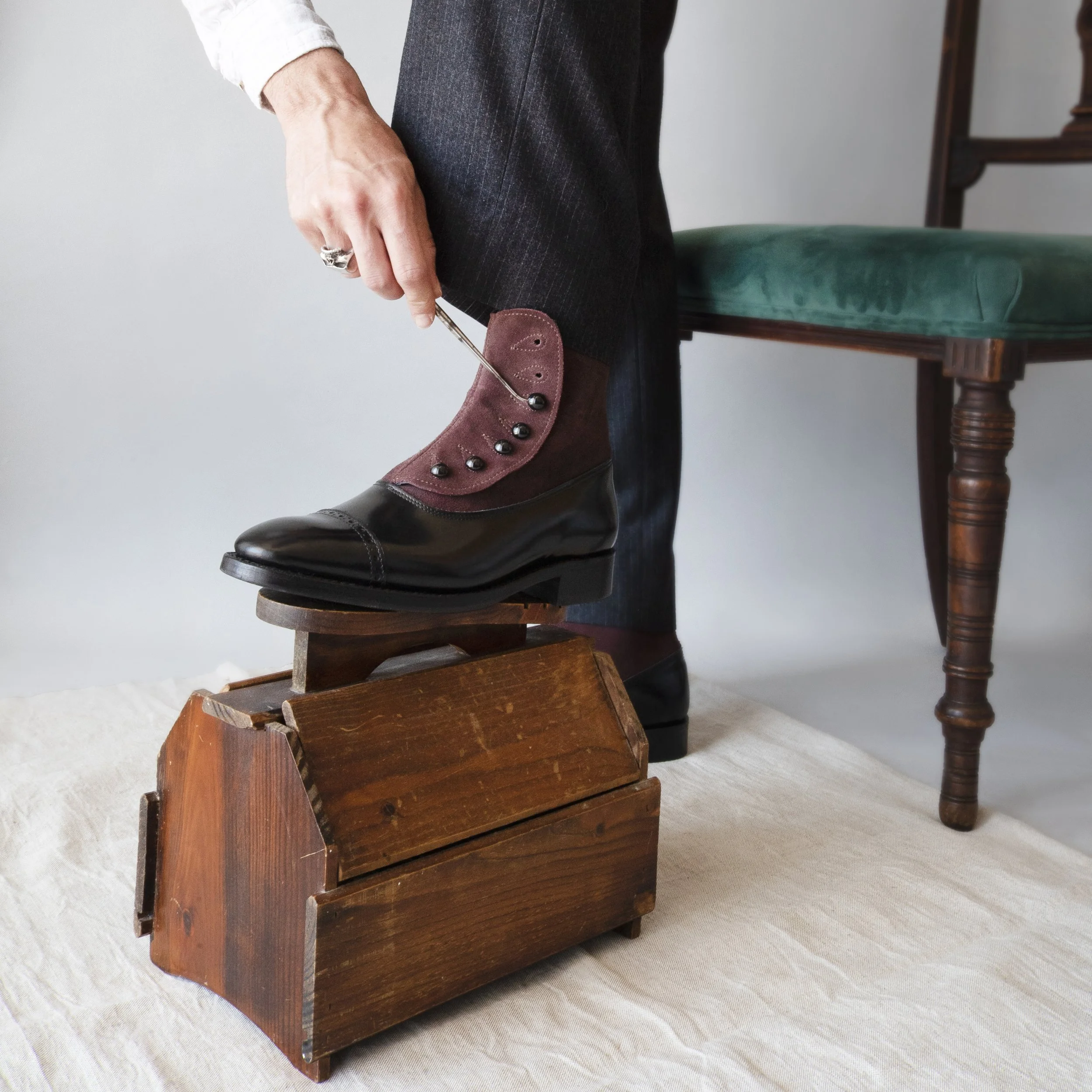 Cropped_VICO6_burgundy8.jpg
