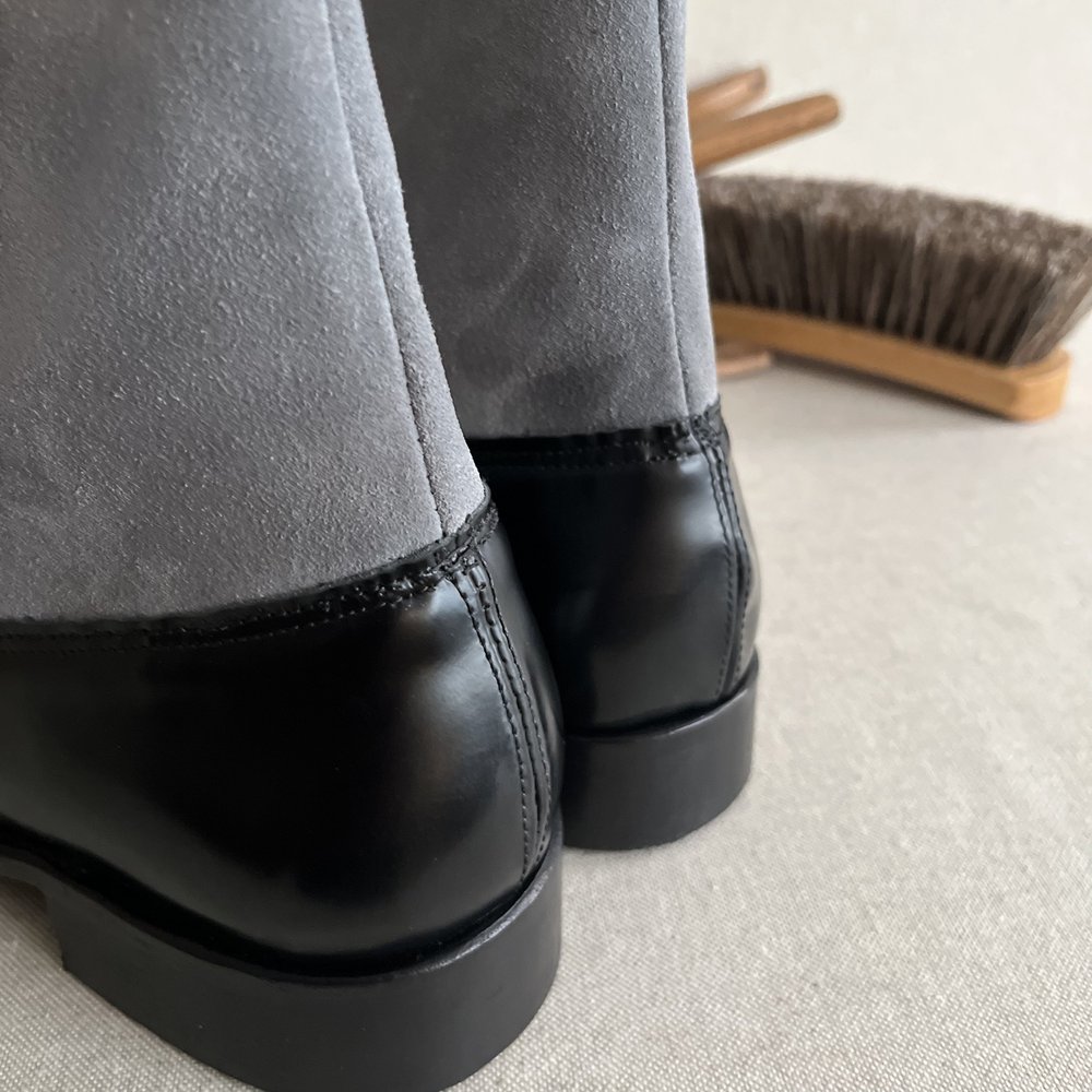 grey leather dress boots LINGO Pointed-Toe Knee-High Women's Boot Steve Madden purpose DVR suede finish gives the boots the ability to maintain their original condition longer than usual IMPERFECT BEAUTIES: Black & Grey