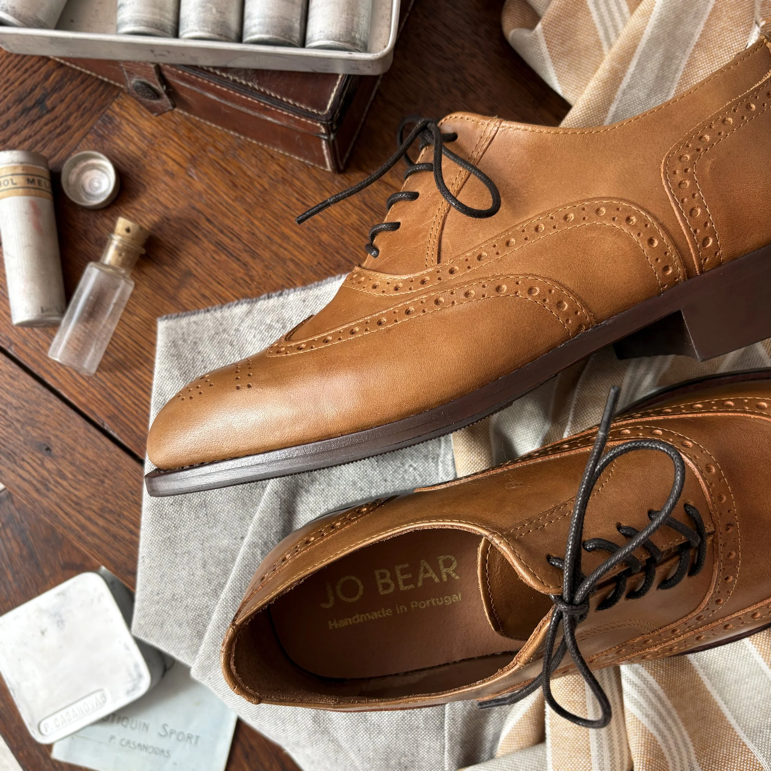 wingtip_brogues_oxford_shoes_tan_6.jpg
