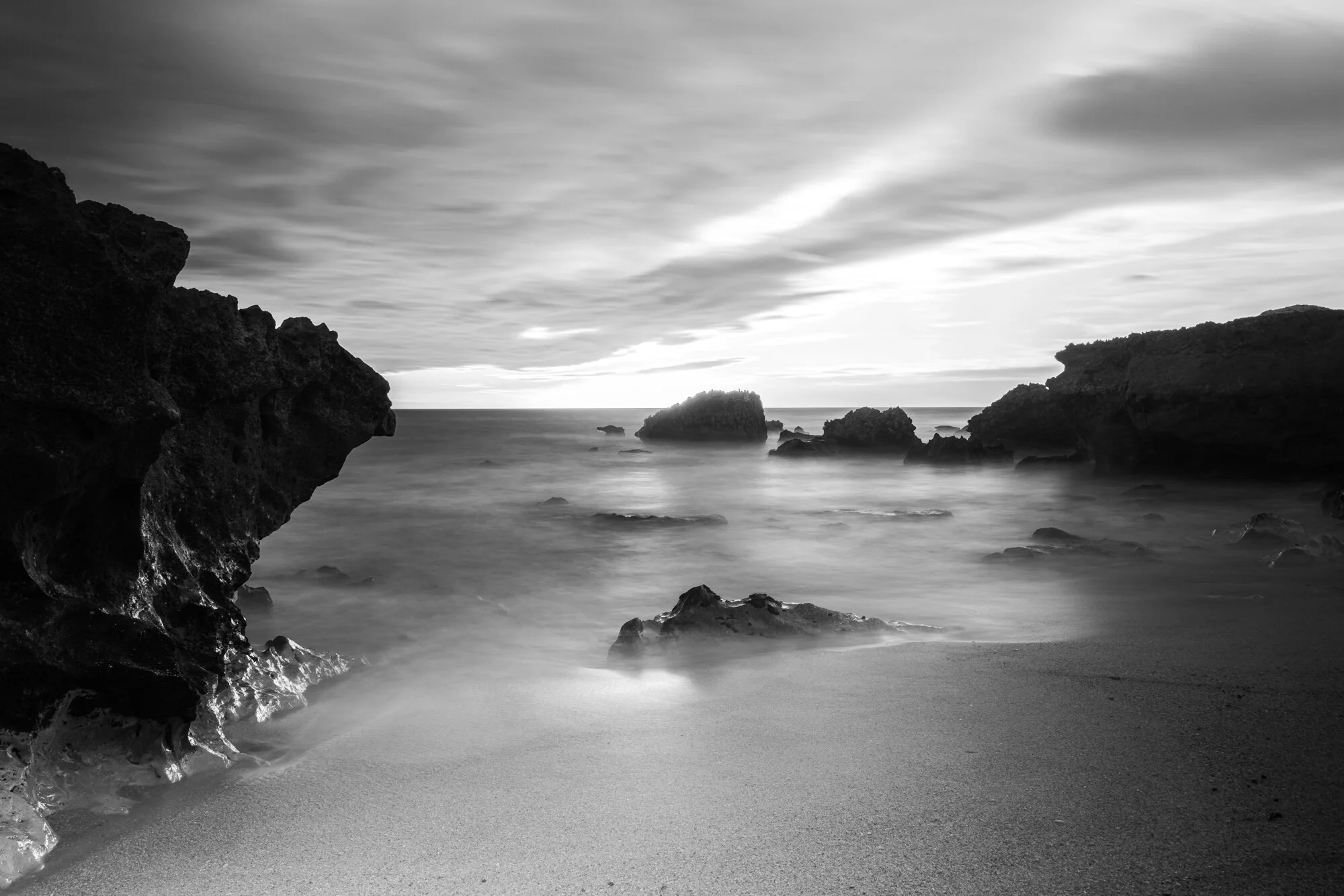 Eavaristo_Beach_LongExp_B&W-01.jpg