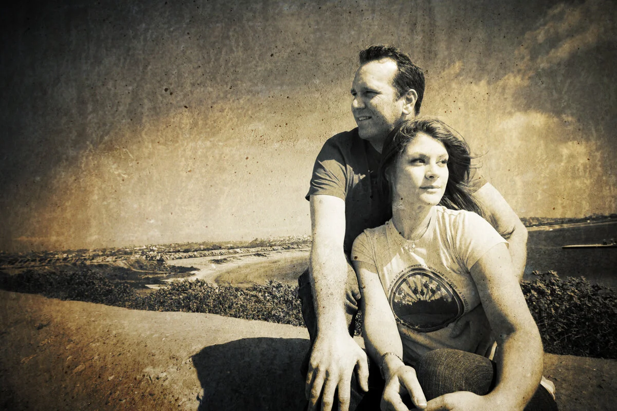  Artistic wedding photography and lifestyle photography by Maurice Wright. Modern wedding pictures and destination wedding photography for San Diego, Southern California and beyond. 