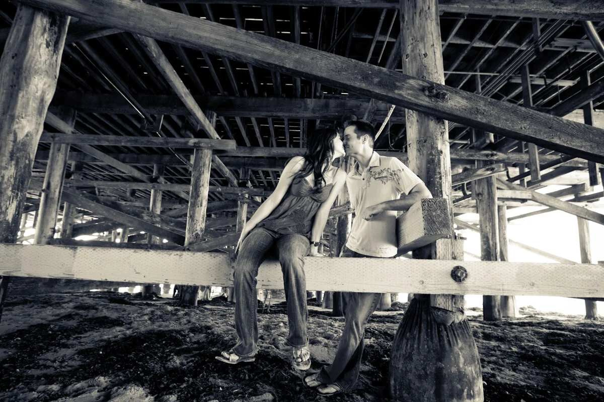  Artistic wedding photography and lifestyle photography by Maurice Wright. Modern wedding pictures and destination wedding photography for San Diego, Southern California and beyond. 